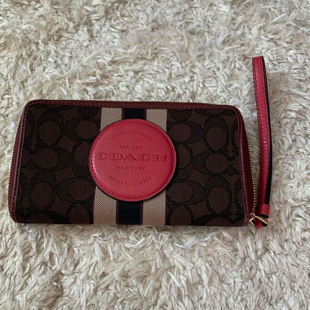 Coach wallet